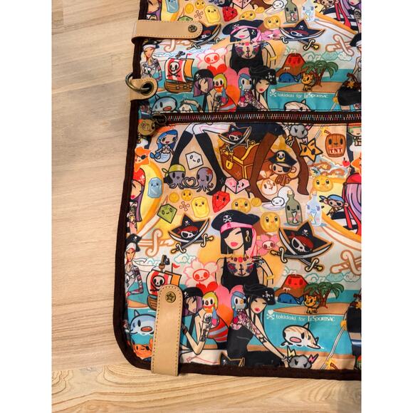 LESPORTSAC Tokidoki Corriere Pirates Messenger Large Foldable Shoulder Bag RARE - Picture 3 of 10